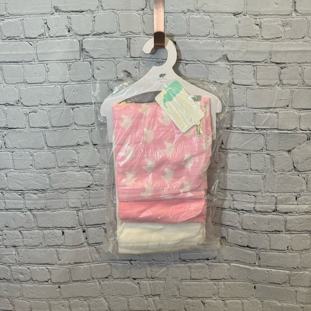 Monica and Andy Set of 3 Organic Muslin Unicorn Swaddle Set